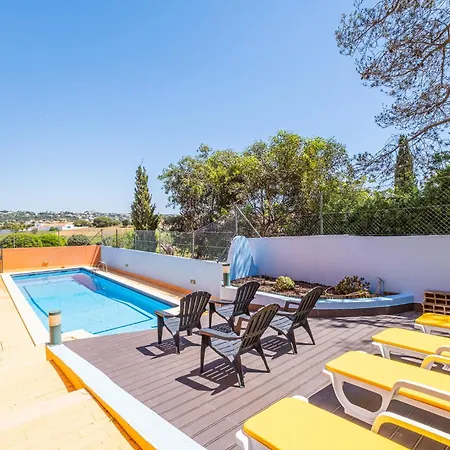 Orange Tree House 别墅