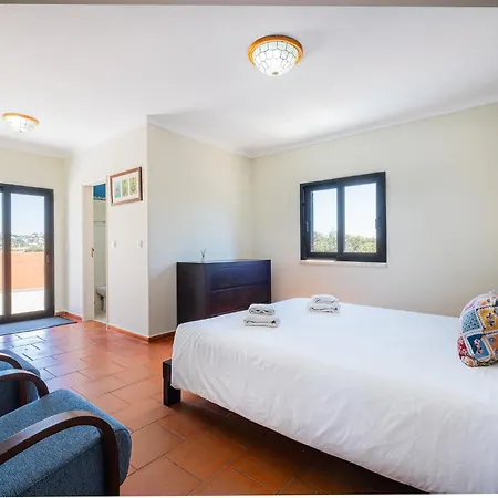 Orange Tree House וילה