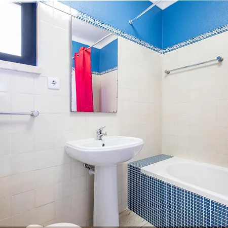 Orange Tree House וילה