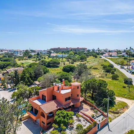 Orange Tree House * Albufeira