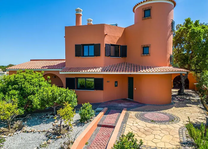 Villa Orange Tree House *