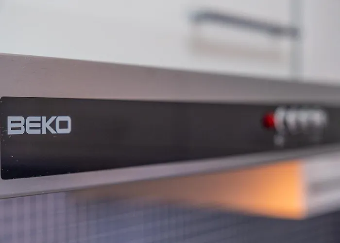 Orange Tree House Вілла *