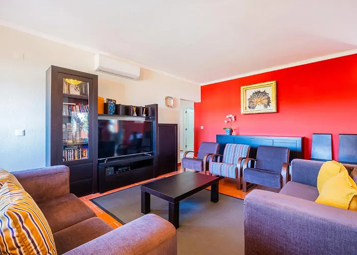 Orange Tree House * Албуфейра